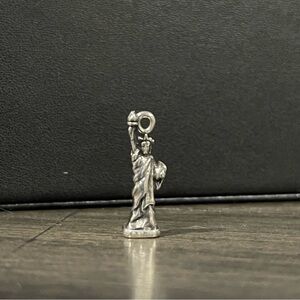 Retired James Avery Statue of Liberty